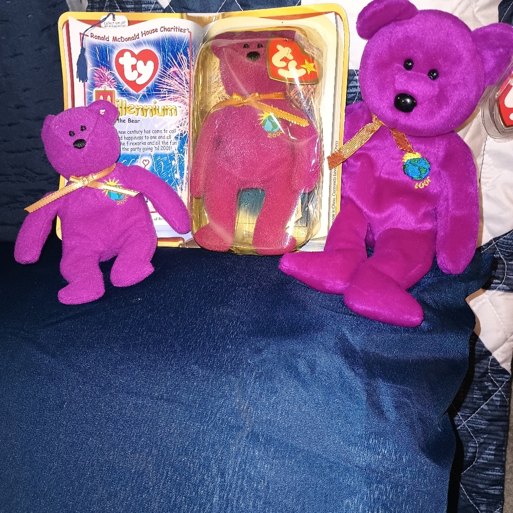 Set of millennium Ty bears